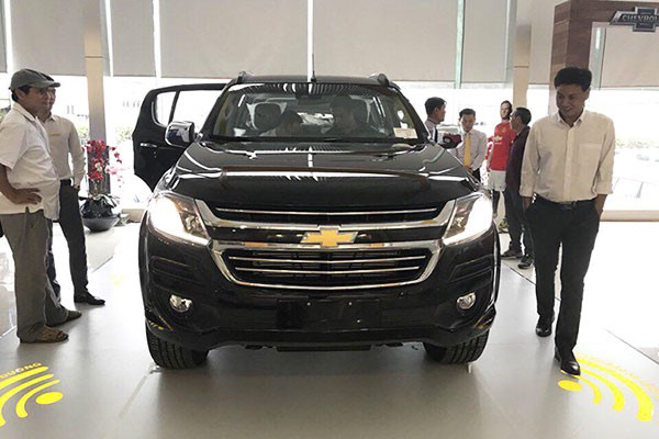 Chevrolet Trailblazer xa hang, gia giam gan 300 trieu dong