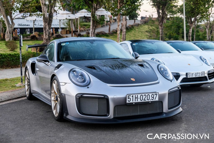 Xuat hien sieu xe Porsche 911 GT2 RS cua ong Dang Le Nguyen Vu