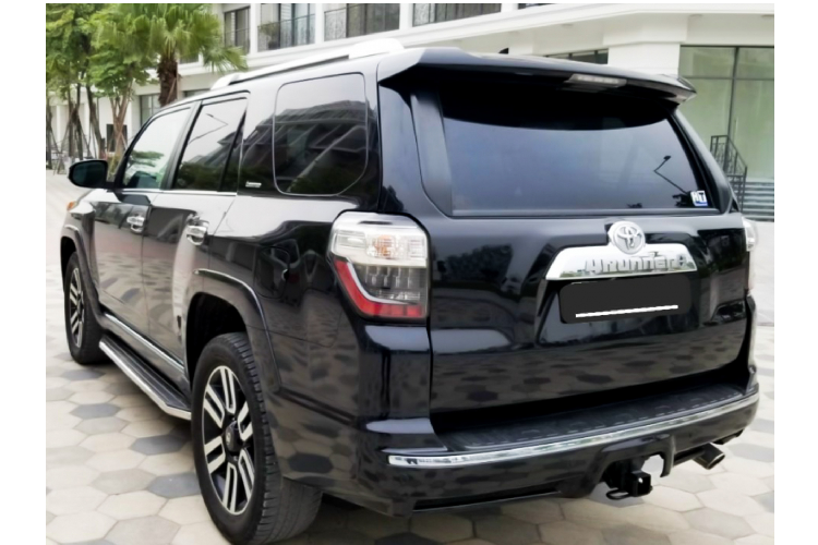 Toyota 4Runner 2013 nhap My, hon 2 ty o Sai Gon co nen mua?-Hinh-9