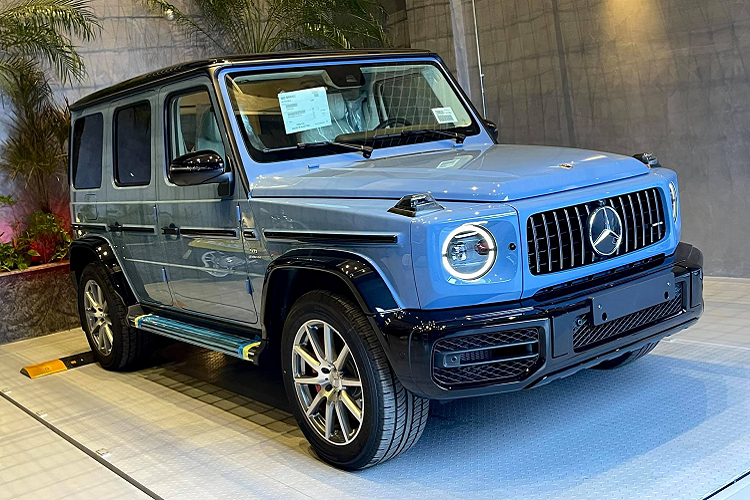 Cường Đô La vừa tậu thêm Mercedes-AMG G63 màu độc hơn 10 tỷ? - Hình 4 Cuong Do La vua tau them Mercedes-AMG G63 mau doc hon 10 ty?-Hinh-4