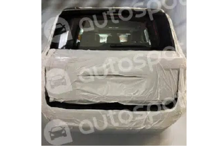 Ra mat phien ban “bot” sang cua Lexus LX570 vao thang 3/2021-Hinh-4