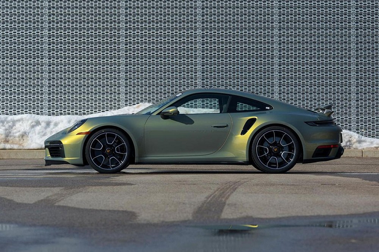 Ngam Porsche 911 Turbo S rieng mau son hon 2 ty dong-Hinh-7