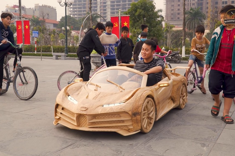 Ngam Bugatti Centodieci tu che cho con trai cua ong bo Viet-Hinh-2