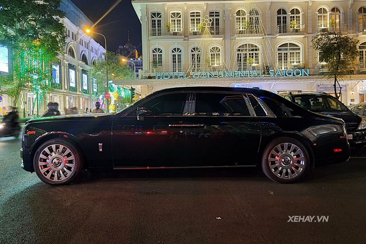 Sieu xe Rolls-Royce Phantom VIII gia hon 80 ty o Sai Gon-Hinh-8