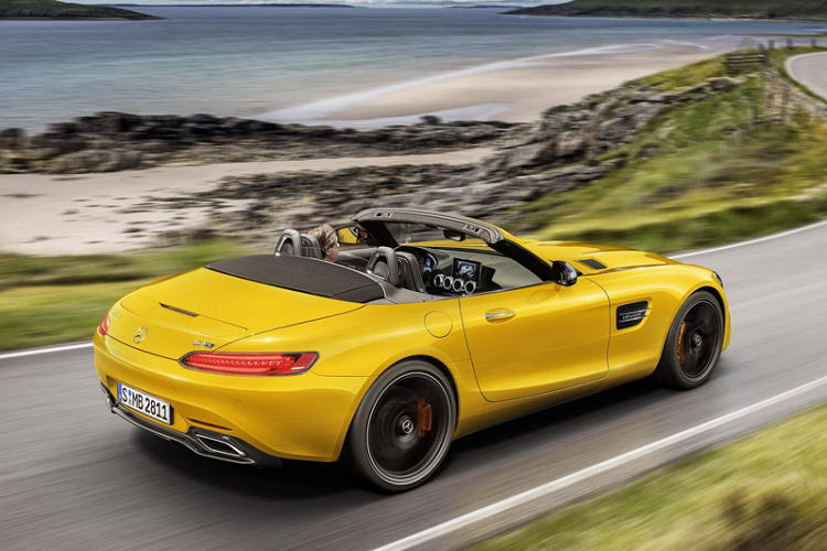 Sieu xe Mercedes-AMG GT R hiem cua dai gia Campuchia-Hinh-9