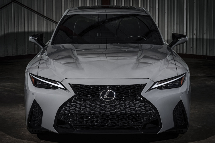 Lexus IS 500 F Sport co gi dac biet?-Hinh-2