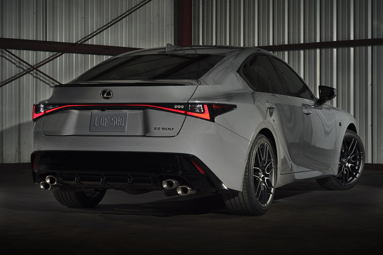 Lexus IS 500 F Sport co gi dac biet?-Hinh-3