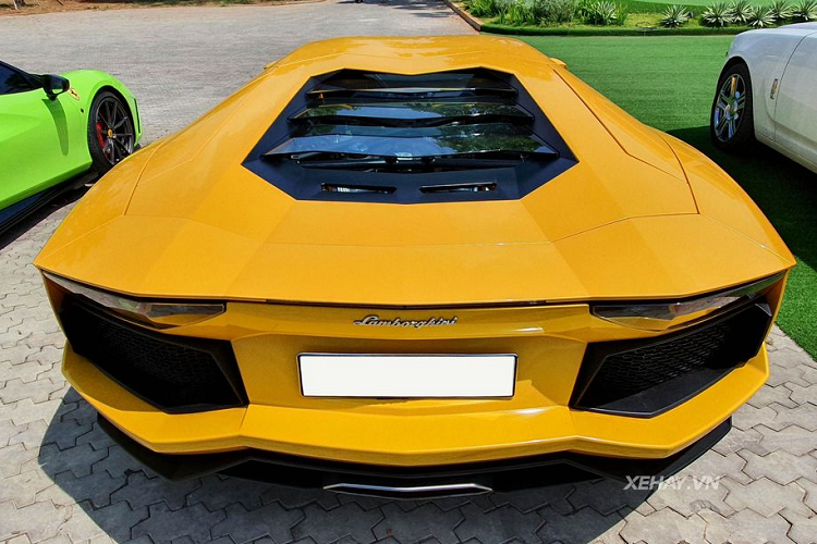 Sau 9 nam ve Viet Nam, Lamborghini Aventador van duoc san lung-Hinh-7