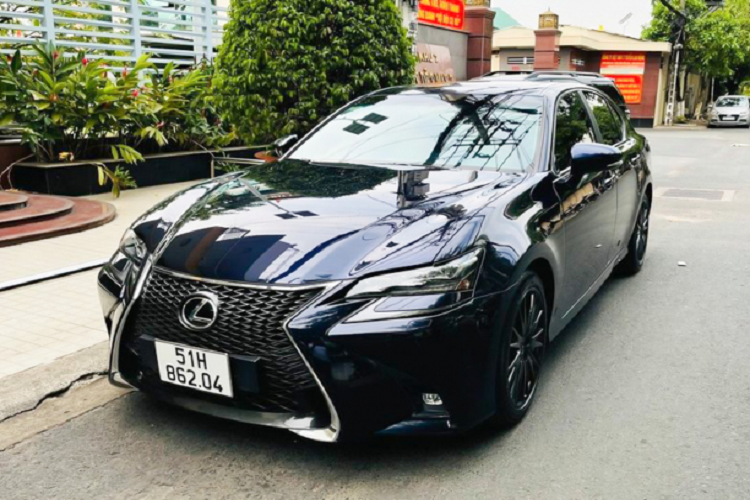 Lexus GS200t chay 5 nam ban ra chi lo 700 trieu o Sai Gon-Hinh-10