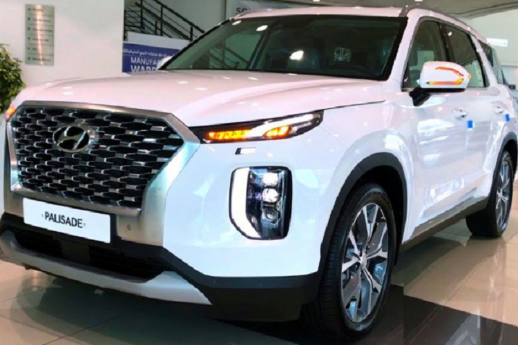 Ngam Hyundai Palisade duoc dai ly chao ban gia hon 2,5 ty dong