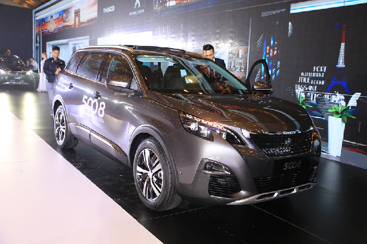 Peugeot 3008 va 5008 duoc dai ly giam toi 150 trieu dong-Hinh-2