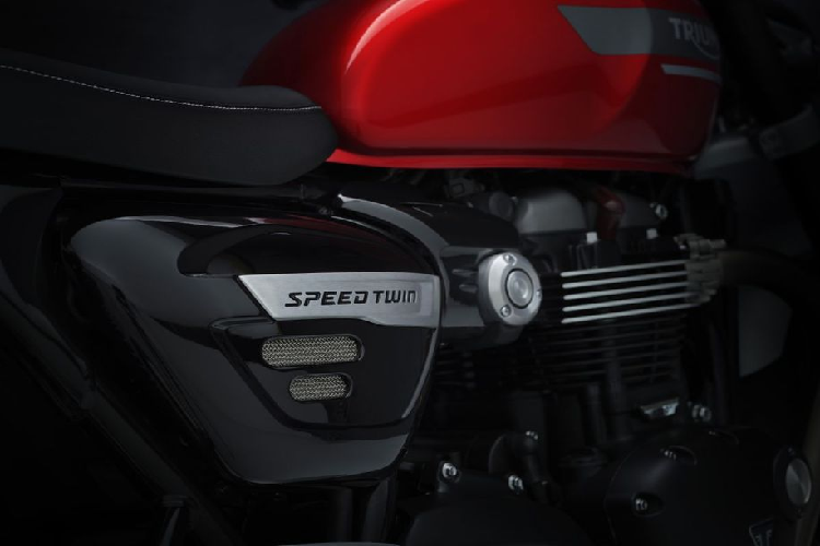 Triumph Speed Twin 2021 ve Dong Nam A gia hon 430 trieu dong-Hinh-5