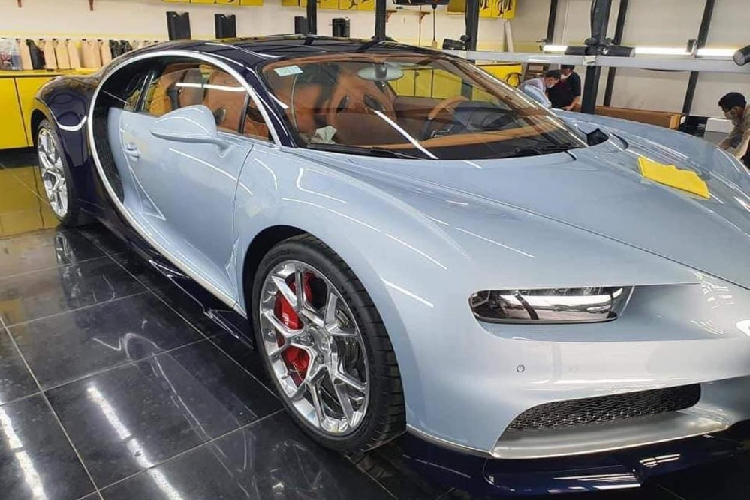 Bugatti Chiron o Campuchia chao gia toi 58 ty dong-Hinh-2