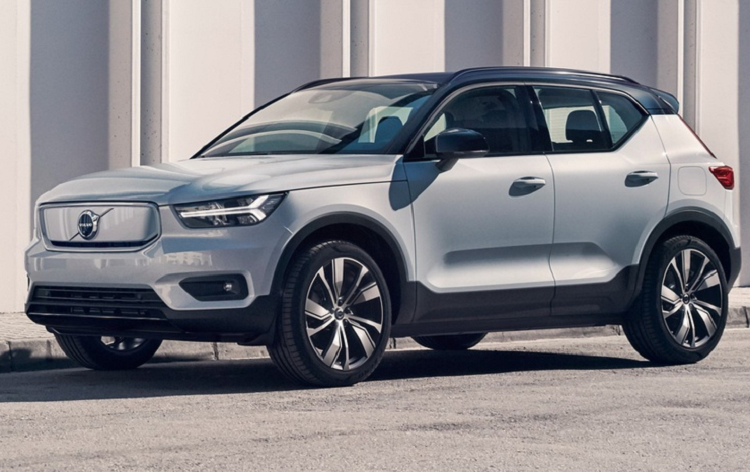 Volvo trieu hoi xe vi loi day an toan