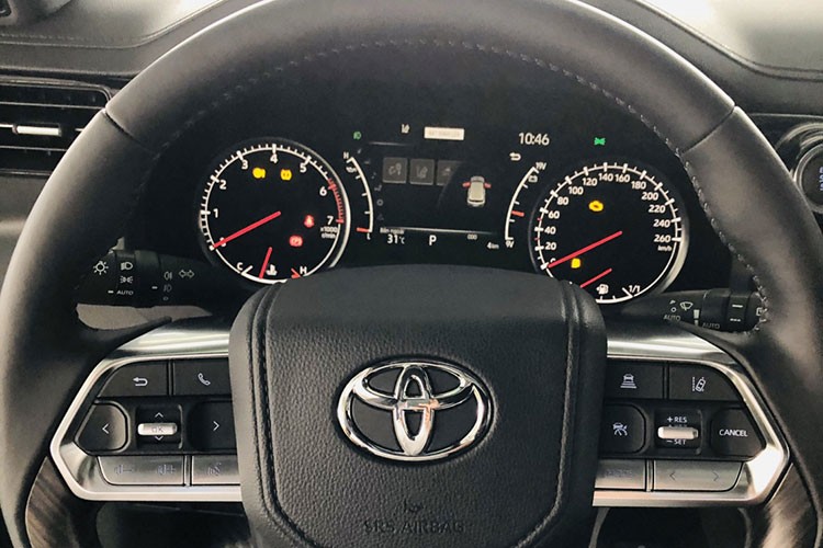 Dai gia Phu Tho bam trung bien tu quy 9 cho xe Toyota Land Cruiser 2022-Hinh-5