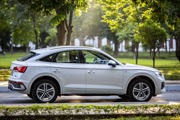 Ngam Audi Q5 Sportback 2021 phien ban duy nhat vua ra mat tai Viet Nam-Hinh-6