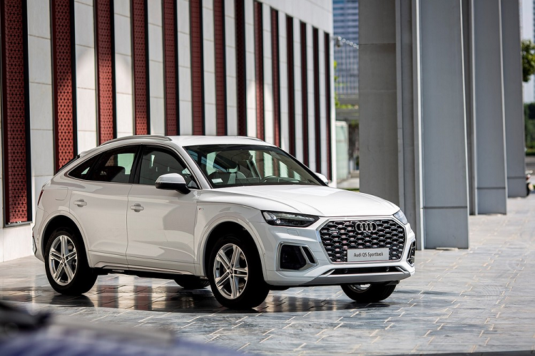 Ngam Audi Q5 Sportback 2021 phien ban duy nhat vua ra mat tai Viet Nam