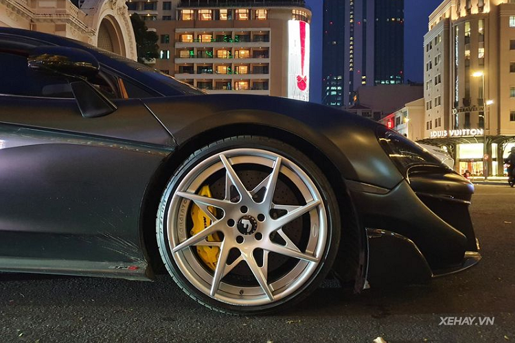 McLaren 570S hon 12 ty cua Tong Dong Khue 'thay ao' cuc an tuong-Hinh-4