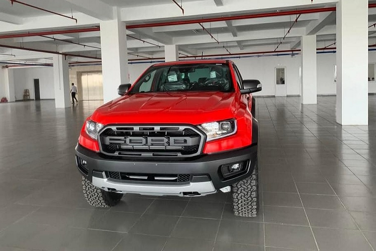 Mau Ford Ranger Raptor 2022 tai Viet Nam phai dang ki dang xe ban tai