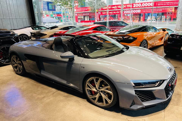 Chi tiet Audi R8 V10 Spyder 2021 mui tran dau tien ve Viet Nam-Hinh-2