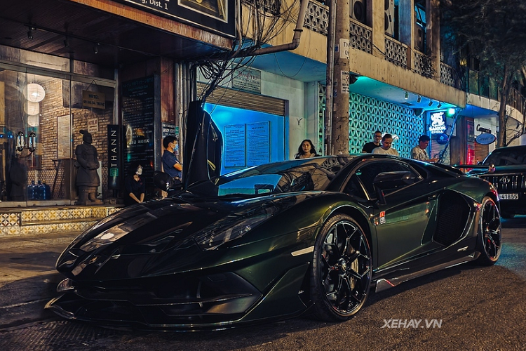 Ngam sieu xe Lamborghini Aventador SVJ Verde Ermes doc nhat Viet Nam-Hinh-7