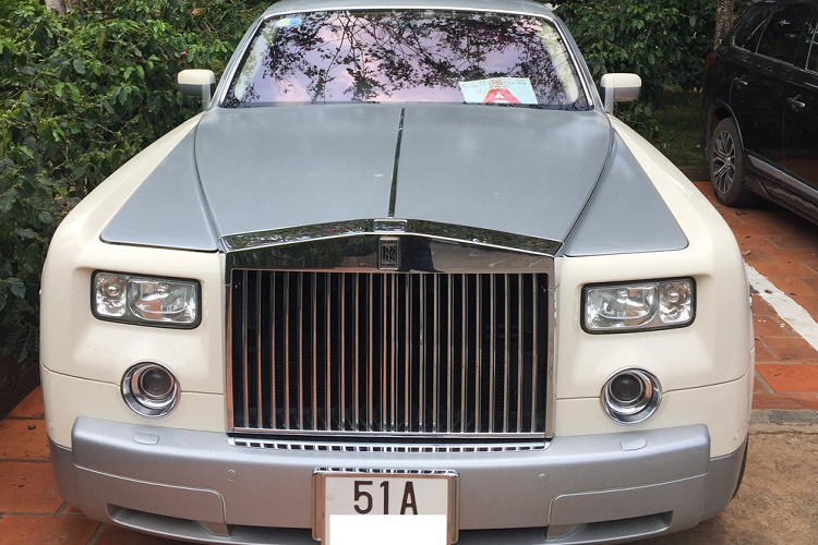 Dai gia nao so huu Rolls-Royce Phantom chuc ty nhieu nhat Viet Nam?-Hinh-6