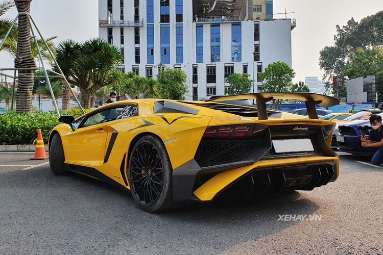 Lamborghini Aventador SV Coupe chi 600 chiec gia hon 30 ty tai Sai Gon-Hinh-6