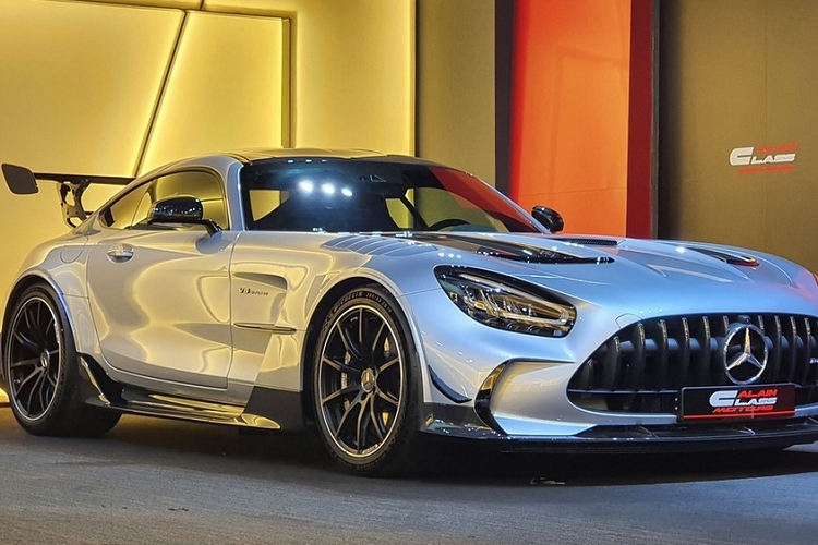 Dai gia Dang Le Nguyen Vu sap chi 15 ty tau Mercedes-AMG GT Black Series?-Hinh-2