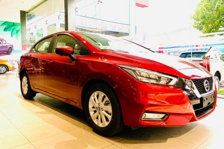 Nissan Almera 2022 duoc nang cap, gia cao nhat 595 trieu dong tai Viet Nam