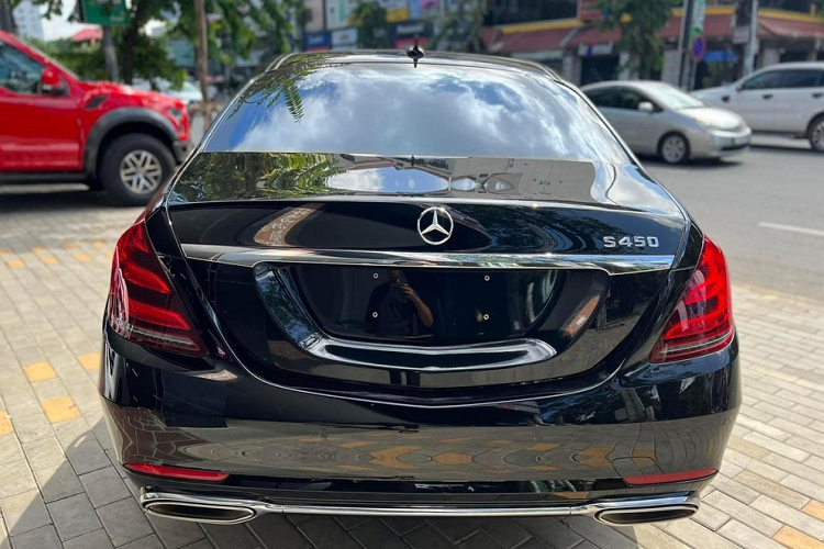 Can canh xe sieu sang Mercedes-Maybach S450 Pullman tu 7,2 ty dong-Hinh-2