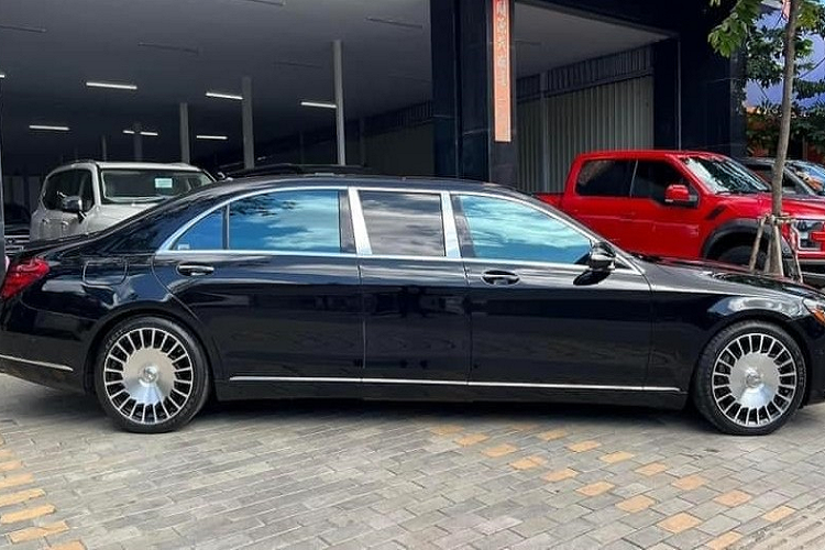 Can canh xe sieu sang Mercedes-Maybach S450 Pullman tu 7,2 ty dong-Hinh-3