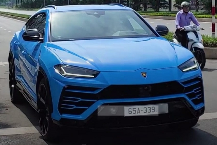 Can canh sieu SUV Lamborghini Urus gia hon 20 ty o Tay do-Hinh-2