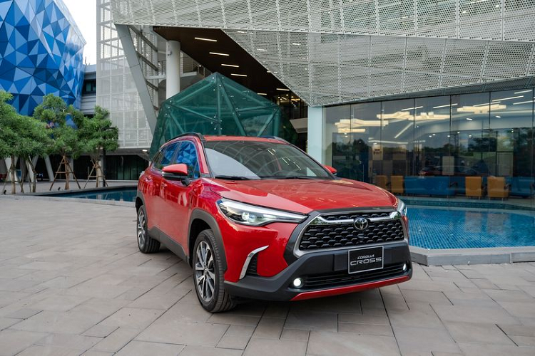 Toyota Corolla Cross 2020 nhap tu Thai Lan hien dai, tre trung-Hinh-3