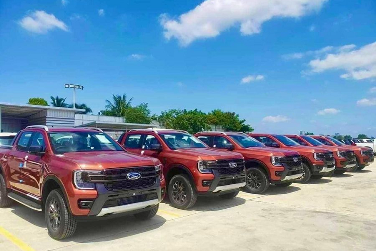 Ford Ranger 2022 du kien co gia tu 648 trieu