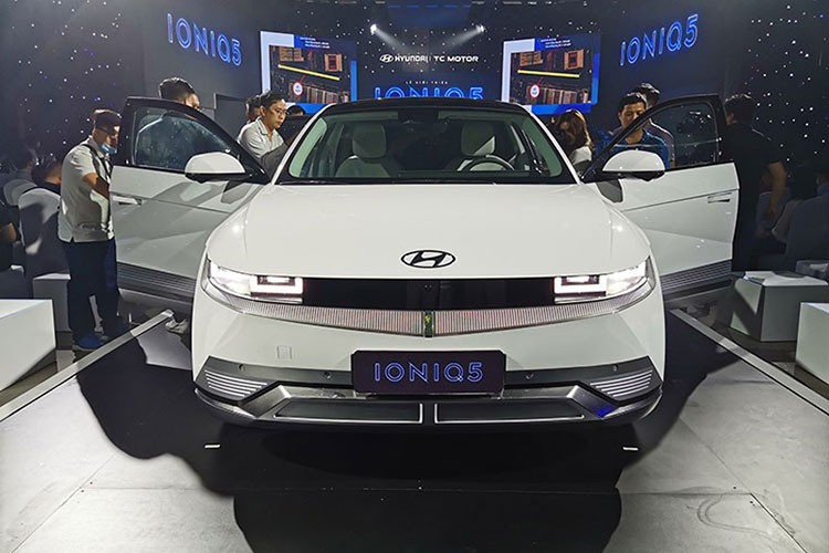 Xe dien Hyundai IONIQ 5 gia gan 2 ty dong tai Viet Nam-Hinh-10