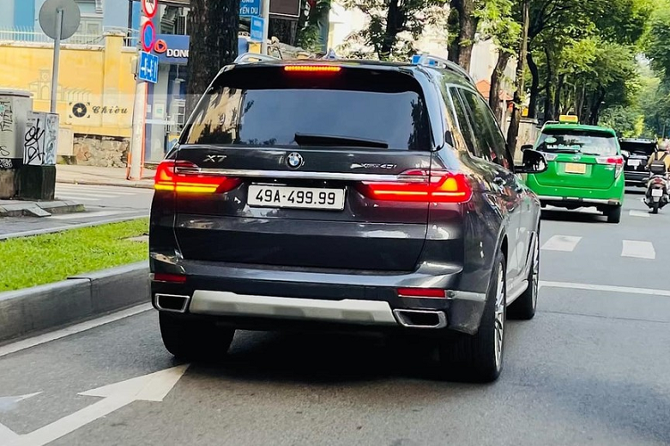 Can canh BMW X7 bien tu quy 9 cua dai gia Lam Dong-Hinh-2