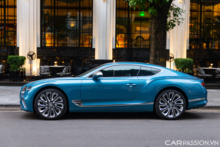 Bat gap Bentley Continental GT Mulliner hon 21 ty lan banh o Ha Noi-Hinh-5