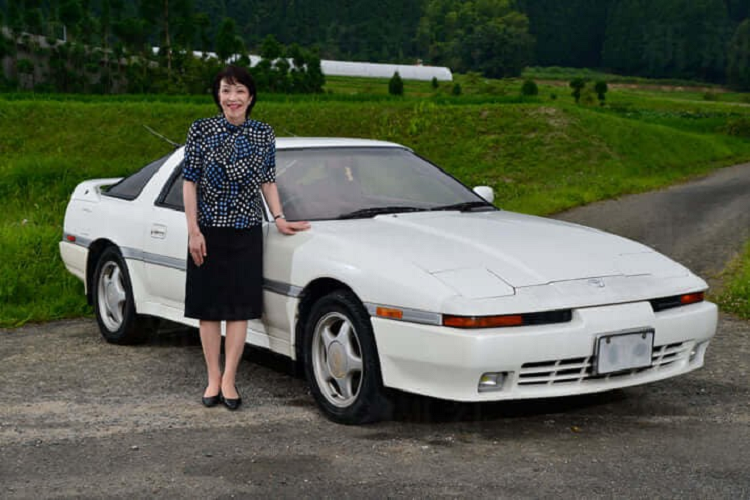 Ngam o to Toyota Supra cua nguoi phu nu quyen luc nhat Nhat Ban-Hinh-4