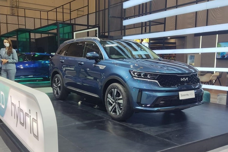 Kia Sorento HEV 2023 lo dien tai Viet Nam-Hinh-7