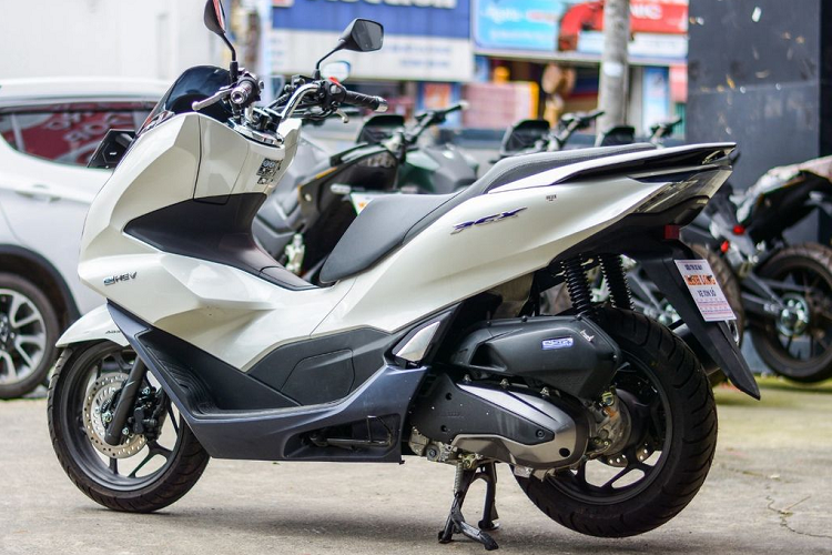 Honda PCX e:HEV ve Viet Nam co gia gan 100 trieu dong-Hinh-4