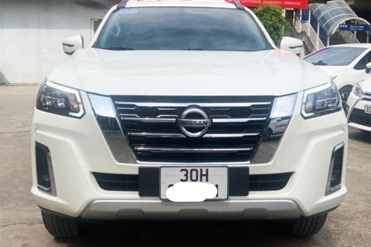 Can canh SUV Nissan Terra 2022 dau tien tai Viet Nam co bien so-Hinh-8