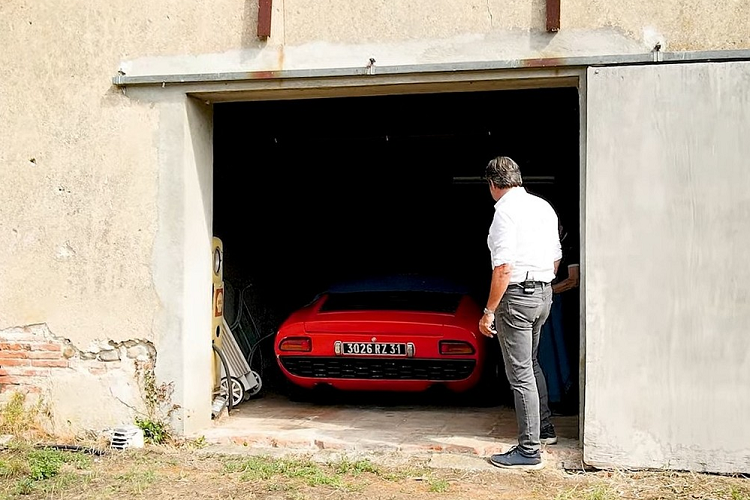 Lamborghini Miura hon 53 tuoi gia khong duoi 20 ty dong