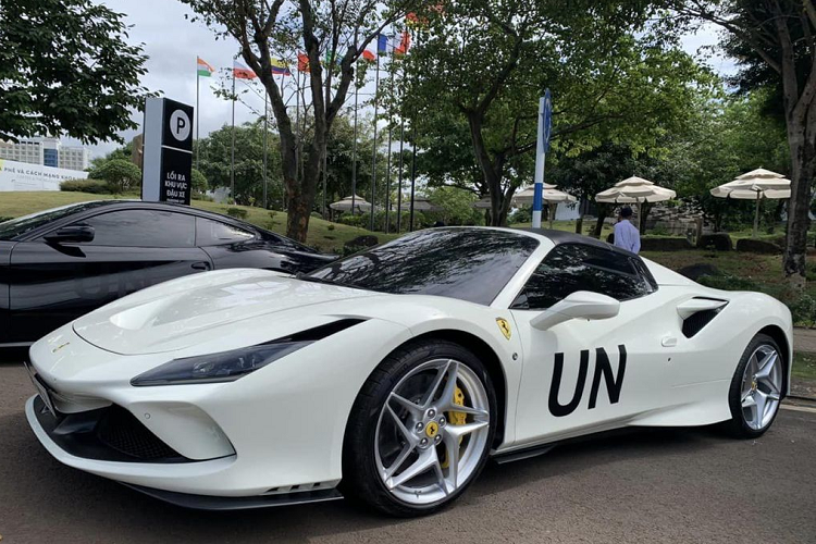 Ngam dan sieu xe Ferrari tram ty cua ong Dang Le Nguyen Vu tai Dak Lak-Hinh-5