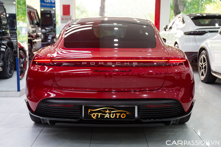 Porsche Taycan Turbo 2021 'cu' rao ban hon 9,3 ty o Ha Noi-Hinh-9