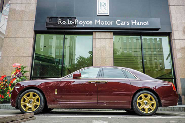 Gia khoi diem Rolls-Royce Ghost ma vang sieu sang doc nhat Viet Nam chi con khoang 9 ty-Hinh-3