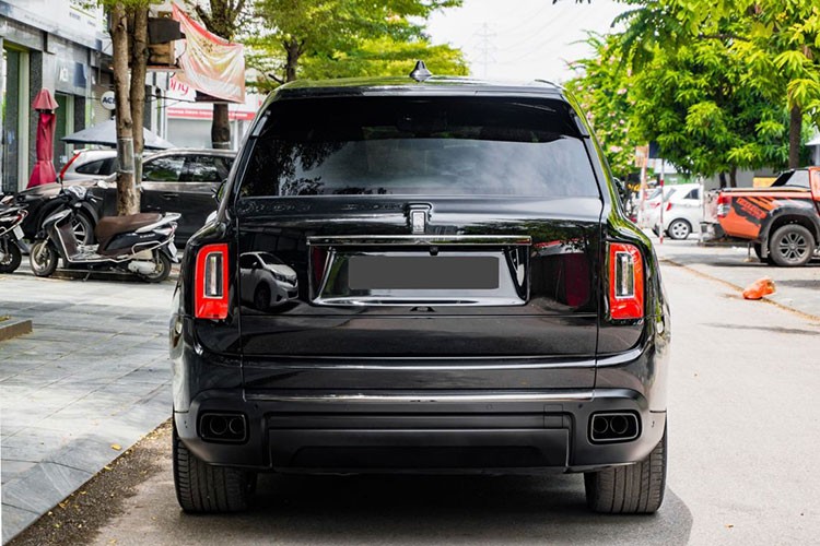 SUV sieu sang Rolls-Royce Cullinan Black Badge duoc rao ban hon 39 ty-Hinh-9