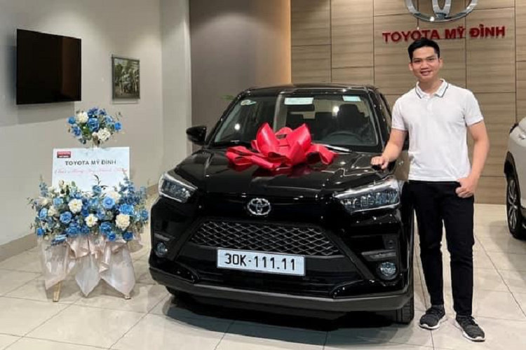 Chu xe Toyota Raize rao ban 1,5 ty dong sau khi bam trung bien ngu quy 1