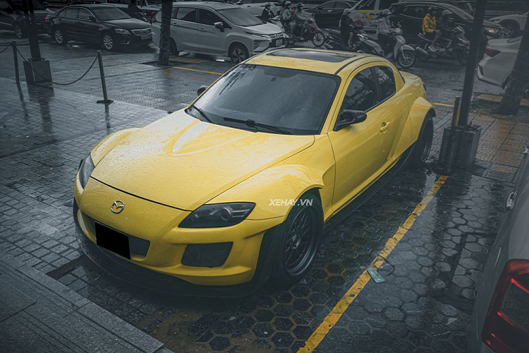 Chi tiet chiec Mazda RX-8 vua hiem vua doc tai TP HCM