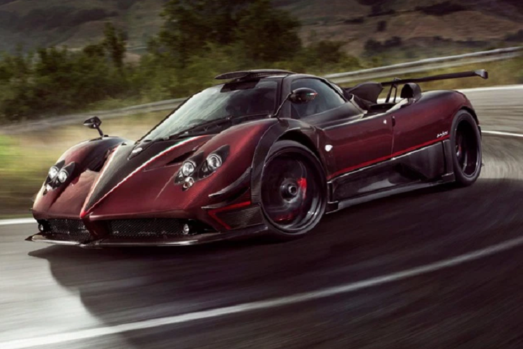 Lionel Messi so huu hang loat sieu xe dat gia cua Ferrari, Pagani, Cadillac-Hinh-9