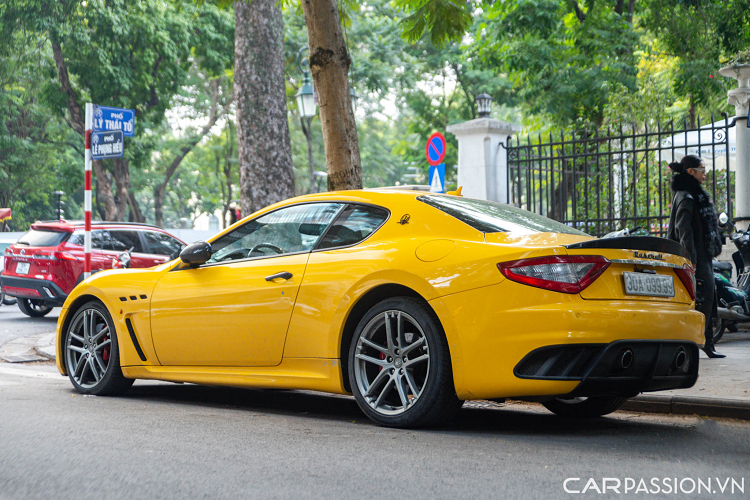 Maserati Granturismo MC Sportline bien tu quy 9 gia hon 12 ty-Hinh-10